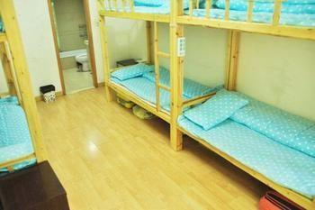 Guangzhou Pinyan Youth Hostel Tangxia (Dongguan) Bagian luar foto